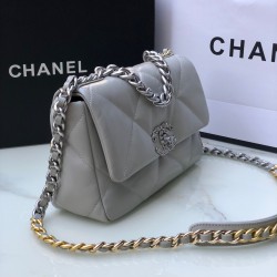 Chanel 19 small 1160