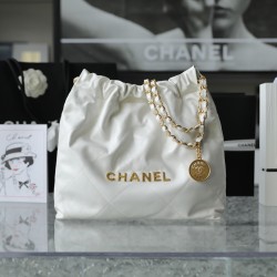 Chanel 22 Small