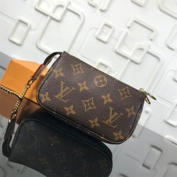 Louis Vuitton  mini clutch bag accessories small handbag 15.5×10.5x4cm