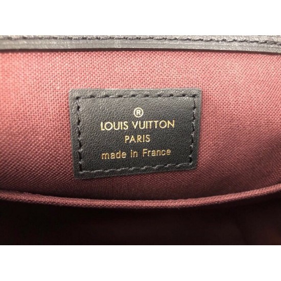 Louis Vuitton MONTSOURIS BB M45516